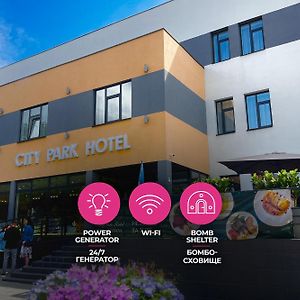 City Park Hotel By Chm Bila Tserkva Exterior photo