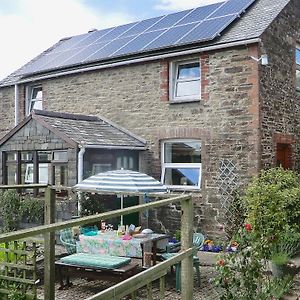 The Stables Villa Dunterton Exterior photo