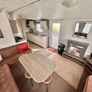 Delta, Bromley 4-Bedroom Caravan - Uddingston, Glasgow Exterior photo