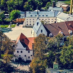 Zamek Piastowski W Raciborzu Aparthotel Exterior photo