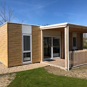 Nice Chalet With Veranda, Near The Veluwemeer Villa Nunspeet Exterior photo