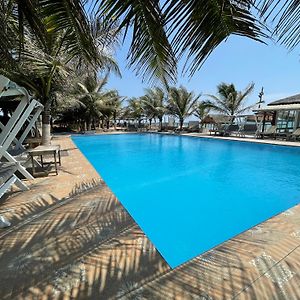 Ocean Green Beach And Resorts Accra Exterior photo