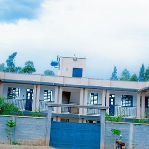 Supreme Comfort Angels Bnbs Kisumu Bed and Breakfast Exterior photo