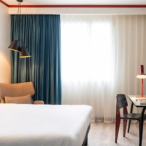 Ibis Styles Barcelona Sant Joan Despi Hotell Exterior photo