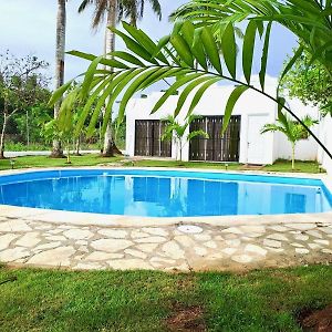 Escapade Apartments Cabarete Exterior photo