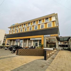 Hotel Majestic By Nxtjen Hospitality Silvassa Exterior photo