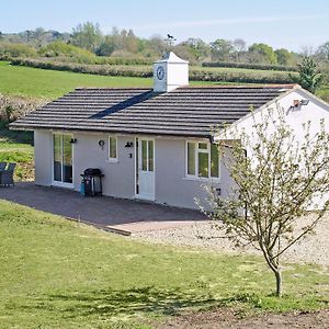 The Stables At Greenview Villa Winsham Exterior photo