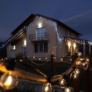 Therefuge Villa Curtea de Argeş Exterior photo