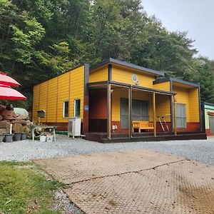 Deokdong Dalguji Pension Chech'ŏn Exterior photo