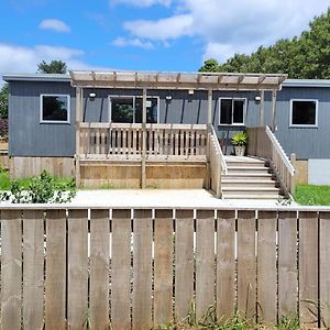 Raumati Beach Cosy Retreat Villa Exterior photo