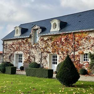 Manoir De Famille Beausoleil Villa Allonnes  Exterior photo