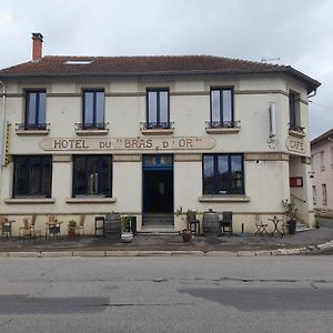 Le Bras D'Or Hotell Varennes-en-Argonne Exterior photo