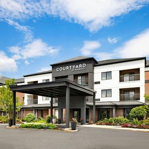 Courtyard By Marriott Concord Hotell Exterior photo