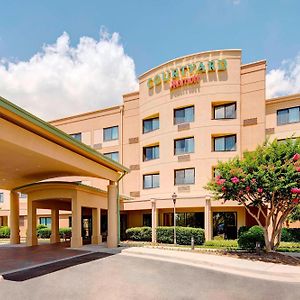 Courtyard By Marriott Roanoke Airport Hotell Exterior photo