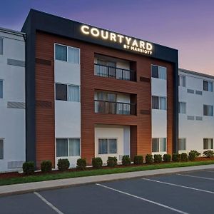 Courtyard Boston Raynham Hotell Exterior photo