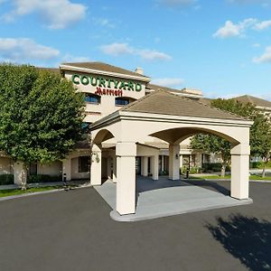 Courtyard By Marriott Salinas Monterey Hotell Exterior photo