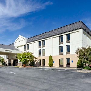 Quality Inn Danville - University Area Exterior photo