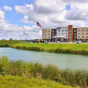 Fairfield Inn & Suites By Marriott Warrensburg Exterior photo