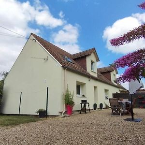 Gite Maison Entiere 6 Personnes Villa Saint-Julien-de-Chédon Exterior photo