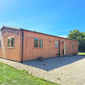 The Woodland Cabin Ruswarp Exterior photo