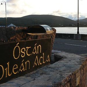 Ostan Oilean Acla Hotell Achill Sound Room photo