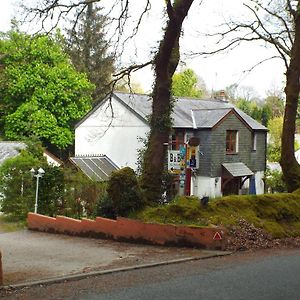 Woodpeckers Bed and Breakfast North Hill Exterior photo