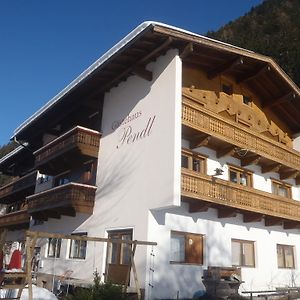 Gaestehaus Pendl Bed and Breakfast Mayrhofen Exterior photo