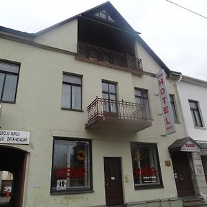 Hotel Rebir Daugavpils Exterior photo