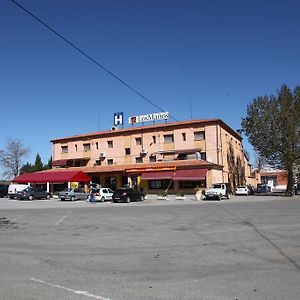 Hostal Los Manos Hotell Albentosa Exterior photo