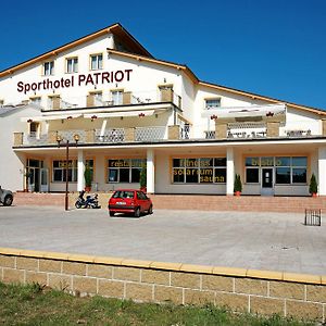 Sporthotel Patriot Úštěk Exterior photo