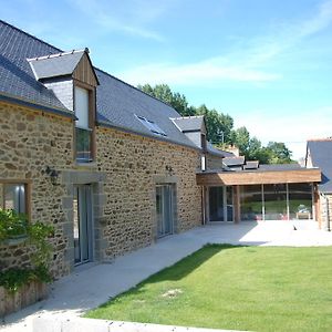 La Ferme Du Chauchix Hotell Lamballe Exterior photo