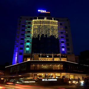 Olive Downtown Hotell Kochi Exterior photo