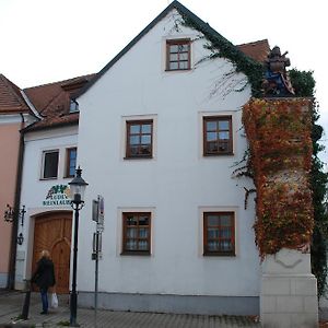 Gasthof Ludl Hotell Groß-Enzersdorf Exterior photo