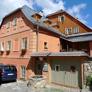 Penzion Nostalgia Hotell Banská Štiavnica Exterior photo