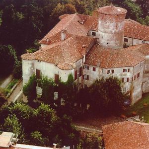 Castello Di Rocca Grimalda Pensionat Exterior photo