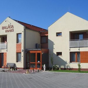 Balaca Panzio Hotell Veszprém Exterior photo