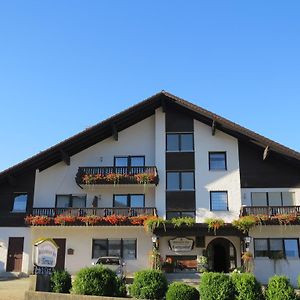 Buechelsteiner Hof Hotell Grattersdorf Exterior photo