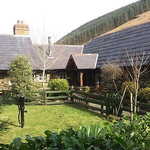 Clarisses Cottage Laragh Exterior photo