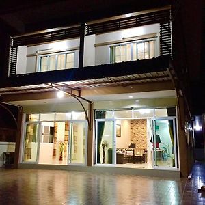 Apinsaya House Hotell Ban Pa Sang Exterior photo