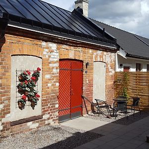 Slussen Bed&Breakfast Bed and Breakfast Örebro Exterior photo