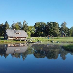 Brivdienu Maja Polisi Hotell Kuldīga Exterior photo