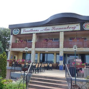 Landhaus "Am Sonnenberg" Hotell Diekholzen Exterior photo