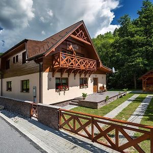 Penzion Hastrman Hotell Banská Bystrica Exterior photo