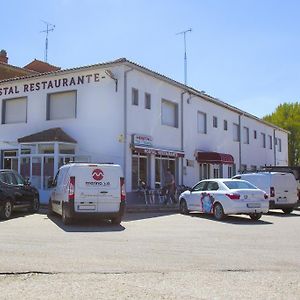 Hostal Restaurante Maria Victoria Hotell La Mudarra Exterior photo