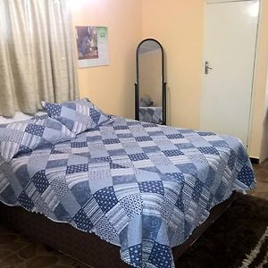 Furnished Self-Catering Bedsitter Hotell Lusaka Exterior photo