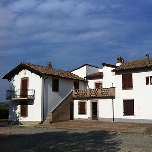 La Locanda Hotell Calvignano Exterior photo