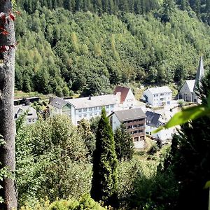 Gasthof Rodachtal Mit Gaestehaus Katharina Hotell Schwarzenbach am Wald Exterior photo