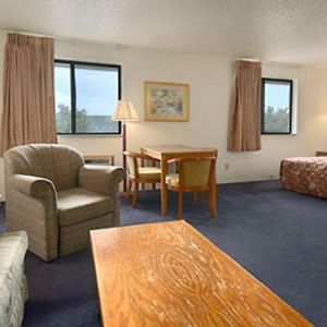 Super 8 Davenport Hotell Room photo