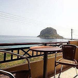 Mpalkoni Sti Monemvasia Hotell Exterior photo