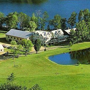 Lake Shore Farm Inn Northwood Exterior photo